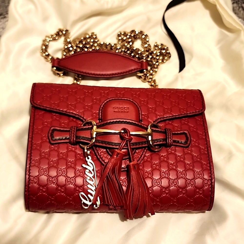 Authentic Gucci Emily crossbody